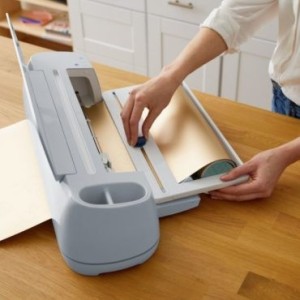 CRICUT ROLL HOLDER FOR SMART MATERIALS