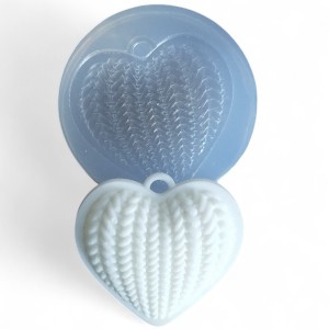 CUORE EFFETTO MAGLIA